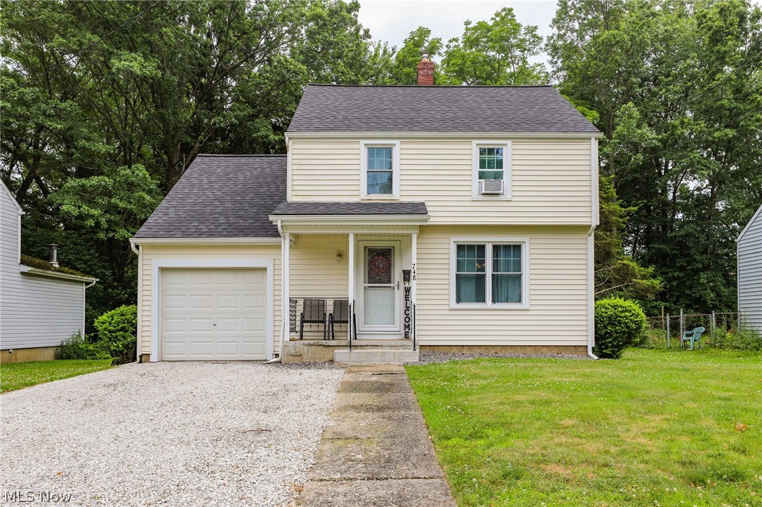 748 Cedar Avenue Ravenna OH 44266