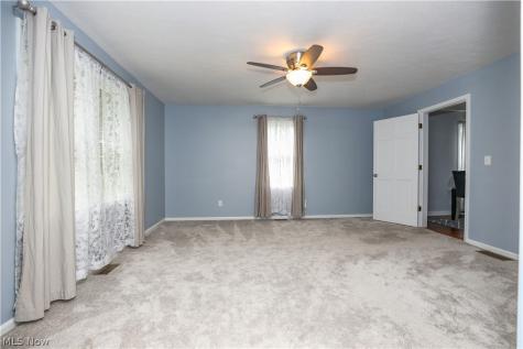 748 Cedar Avenue Ravenna OH 44266