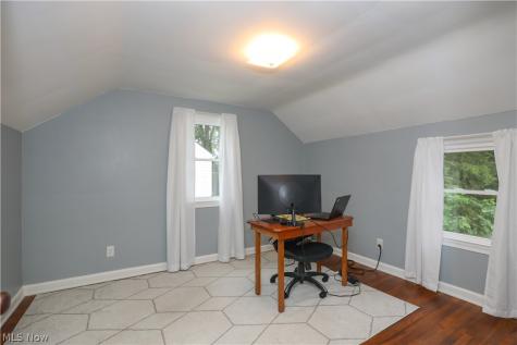748 Cedar Avenue Ravenna OH 44266