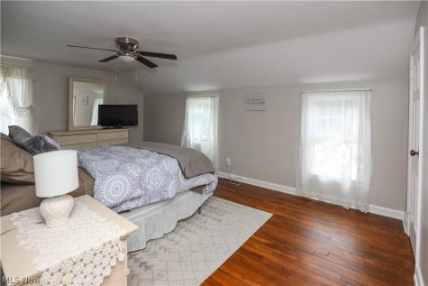 748 Cedar Avenue Ravenna OH 44266