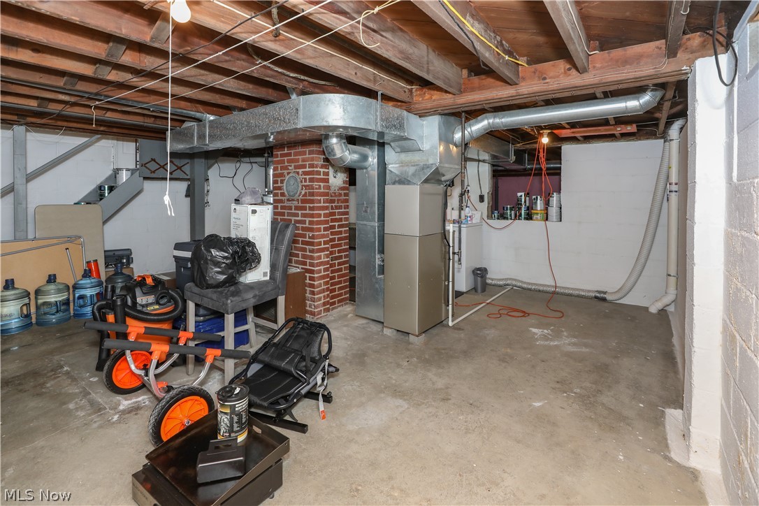 748 Cedar Avenue Ravenna OH 44266