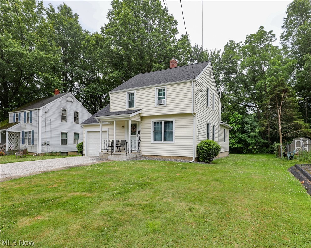 748 Cedar Avenue Ravenna OH 44266