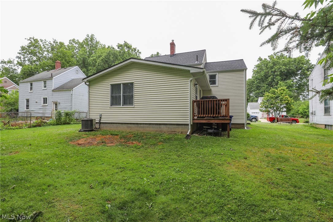 748 Cedar Avenue Ravenna OH 44266