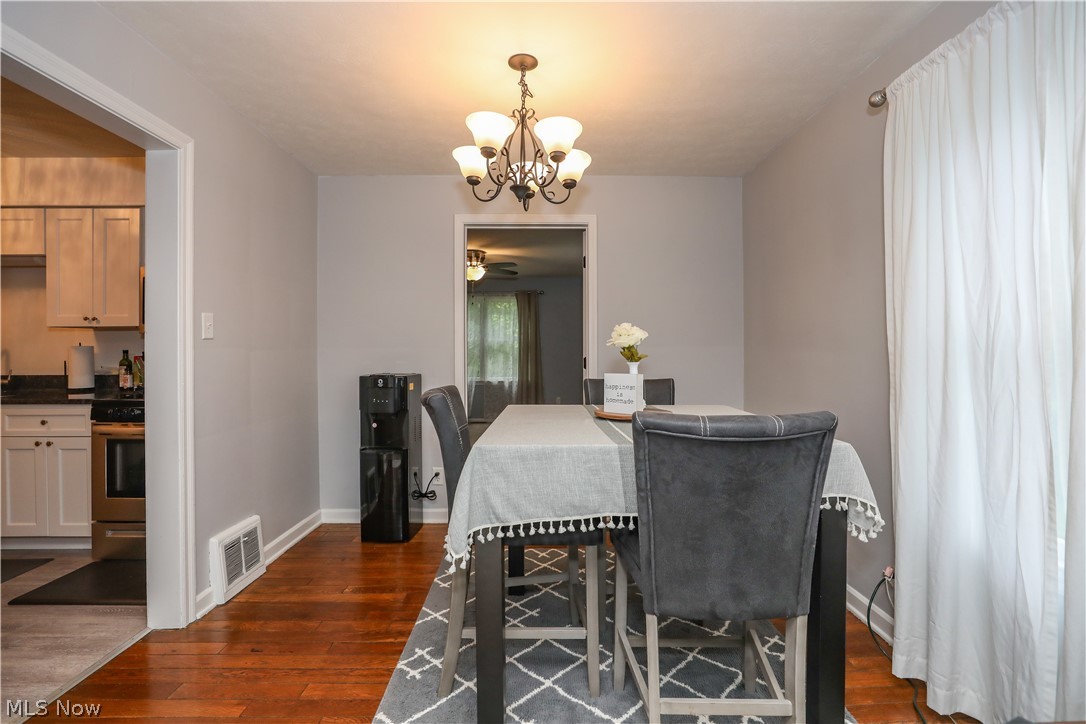 748 Cedar Avenue Ravenna OH 44266