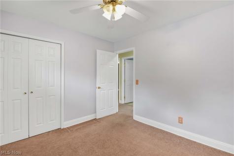 490 Abbyshire Drive Berea OH 44017
