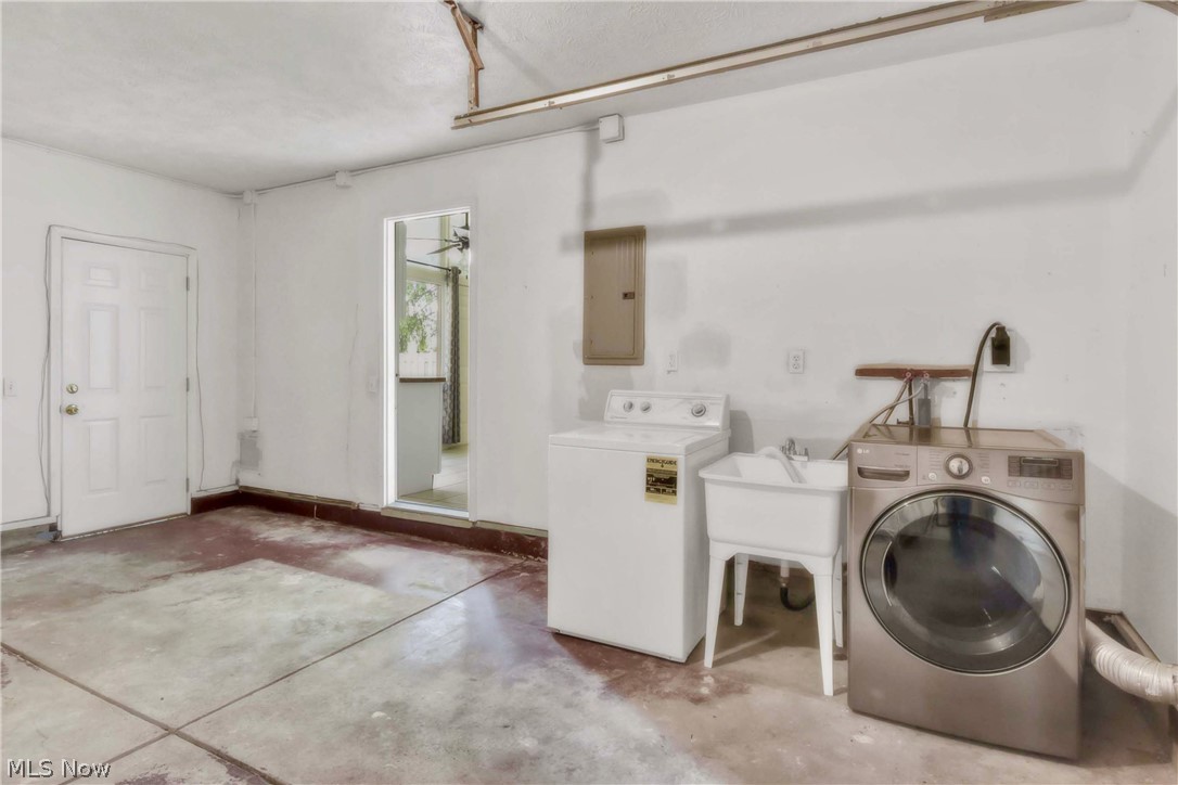 490 Abbyshire Drive Berea OH 44017