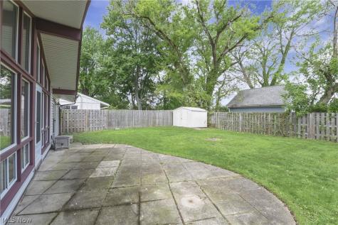 490 Abbyshire Drive Berea OH 44017