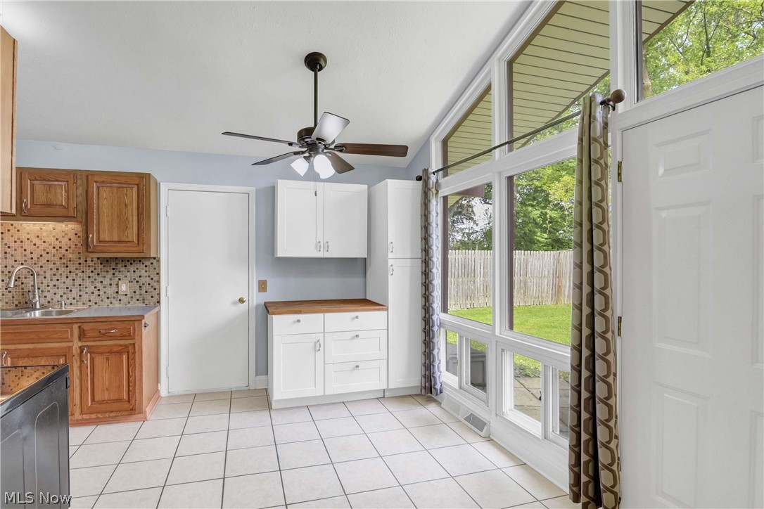 490 Abbyshire Drive Berea OH 44017