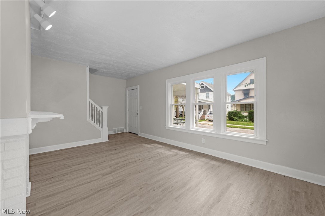 3392 W 91st Street Cleveland OH 44102