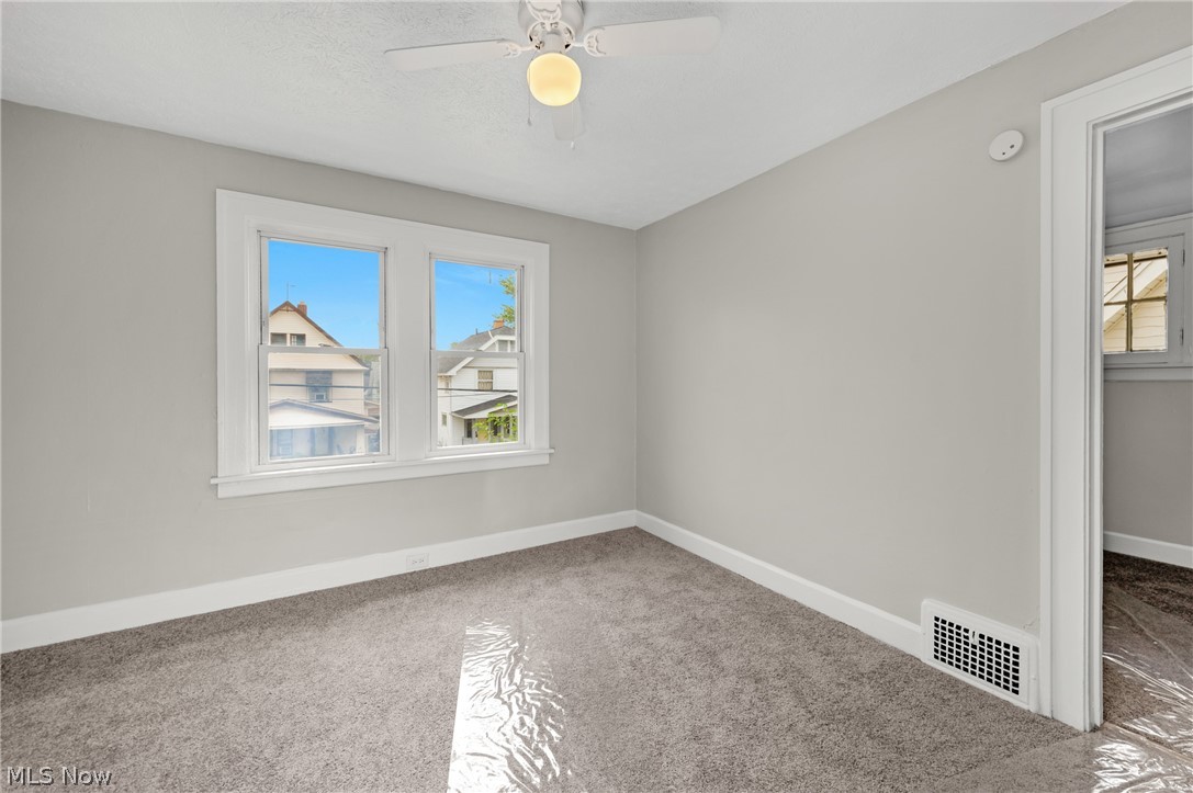 3392 W 91st Street Cleveland OH 44102