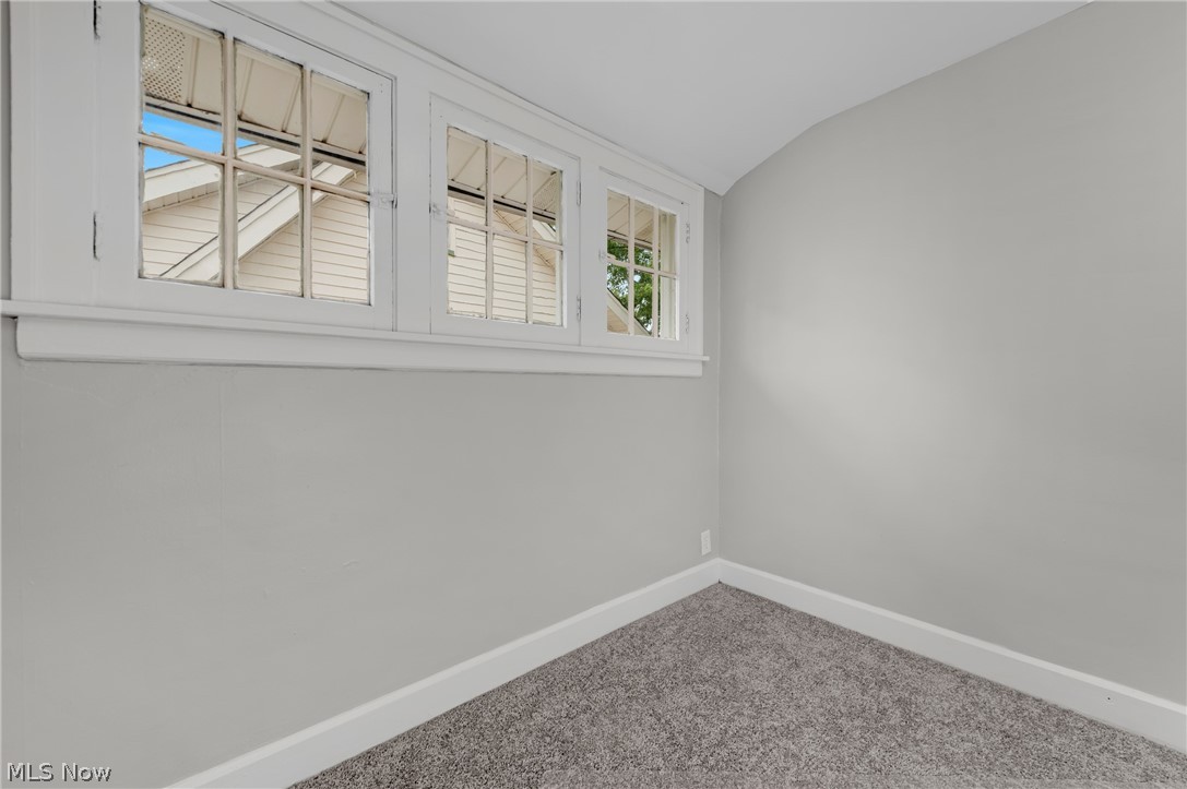 3392 W 91st Street Cleveland OH 44102