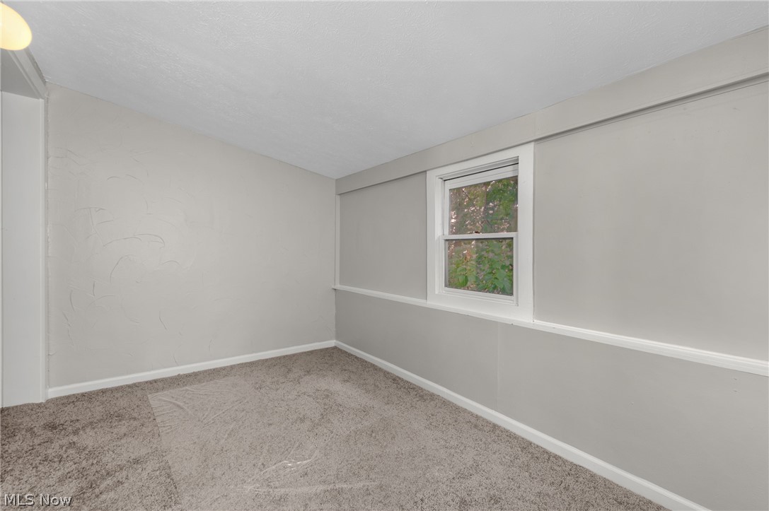 3392 W 91st Street Cleveland OH 44102