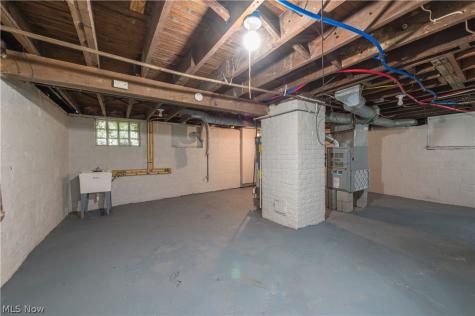 3392 W 91st Street Cleveland OH 44102