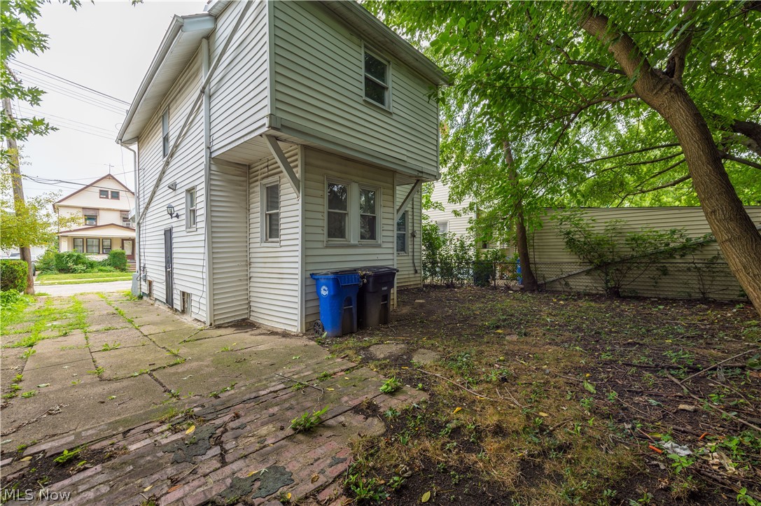 3392 W 91st Street Cleveland OH 44102