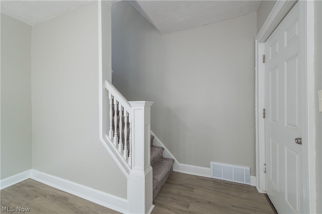 3392 W 91st Street Cleveland OH 44102