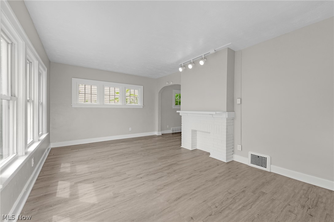 3392 W 91st Street Cleveland OH 44102