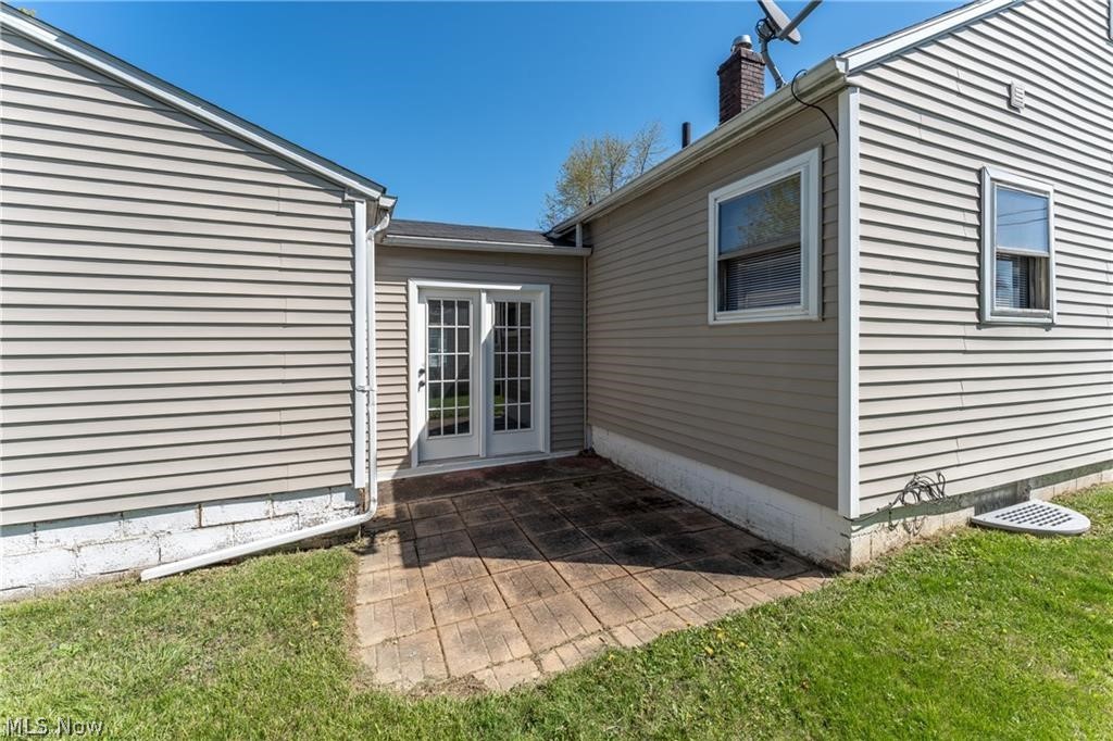 2833 Ellis Avenue NE Canton OH 44705