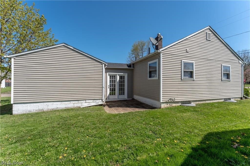 2833 Ellis Avenue NE Canton OH 44705