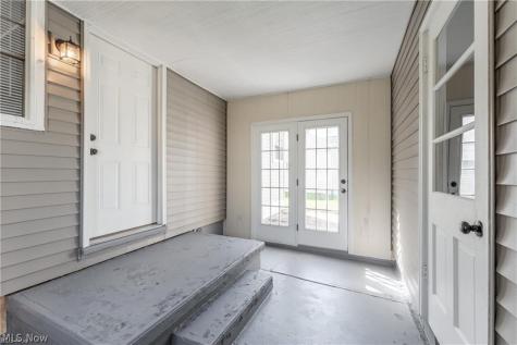 2833 Ellis Avenue NE Canton OH 44705