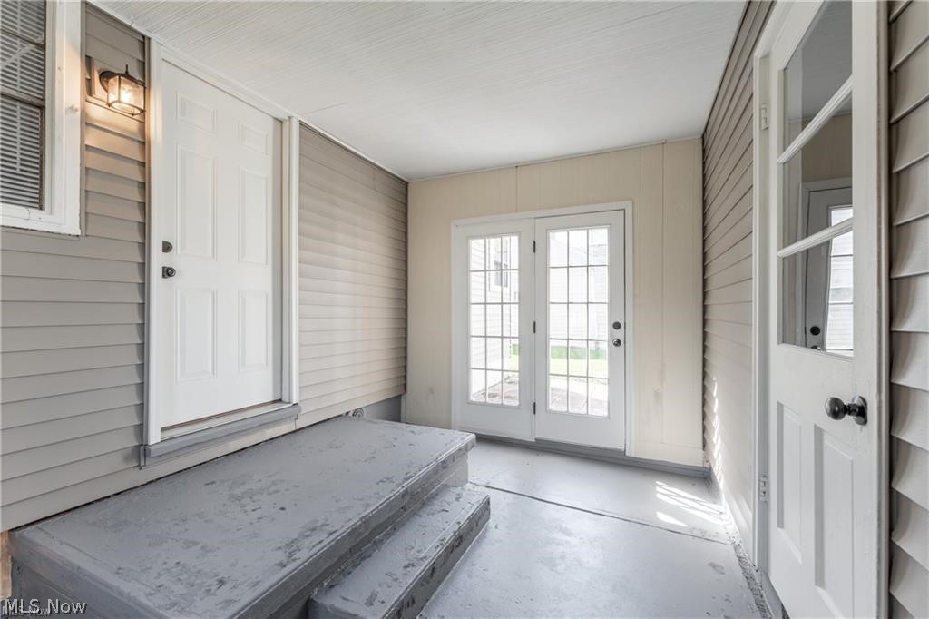 2833 Ellis Avenue NE Canton OH 44705