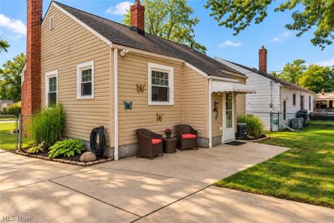 525 Waverly Road Eastlake OH 44095