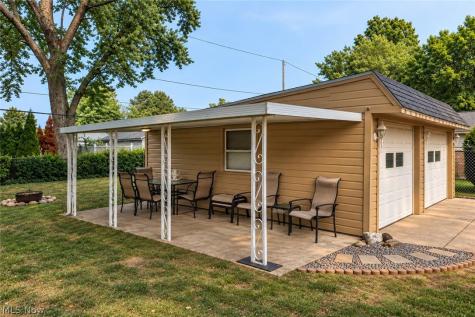 525 Waverly Road Eastlake OH 44095