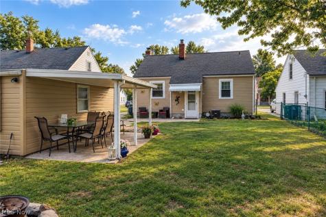525 Waverly Road Eastlake OH 44095