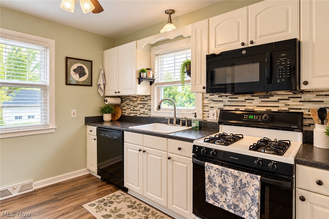 525 Waverly Road Eastlake OH 44095