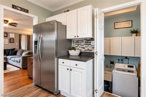 525 Waverly Road Eastlake OH 44095