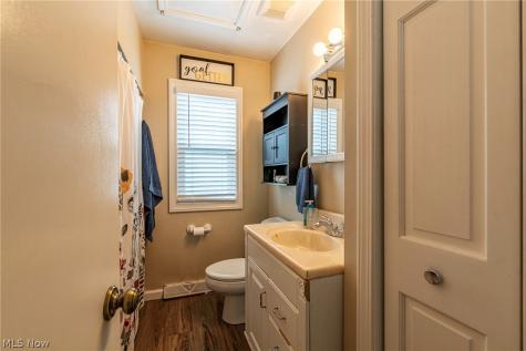 525 Waverly Road Eastlake OH 44095