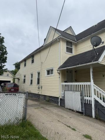 2999 E 65th Street Cleveland OH 44127