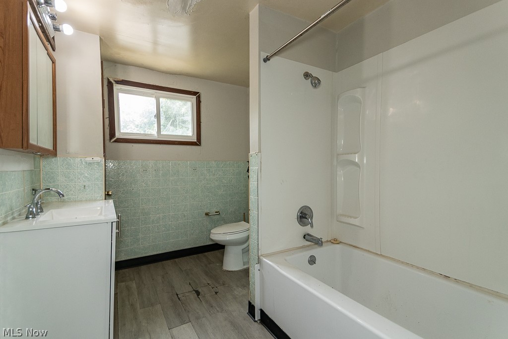 980 Evangeline Road Cleveland OH 44110