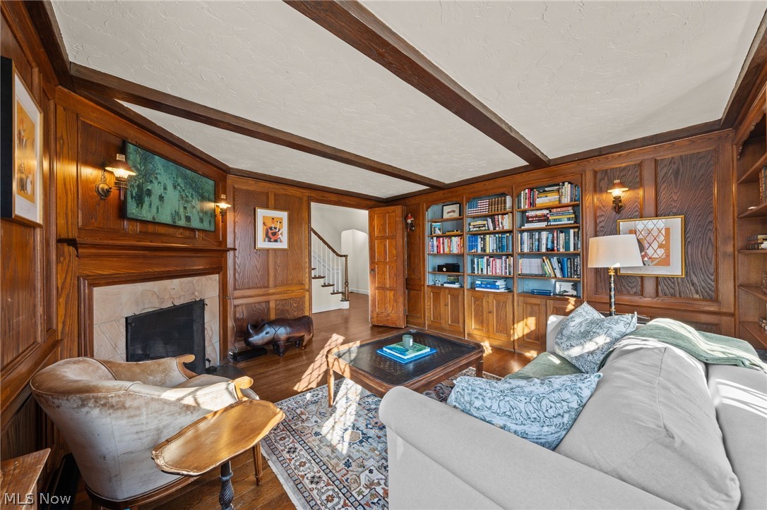 20789 Shaker Boulevard Shaker Heights OH 44122