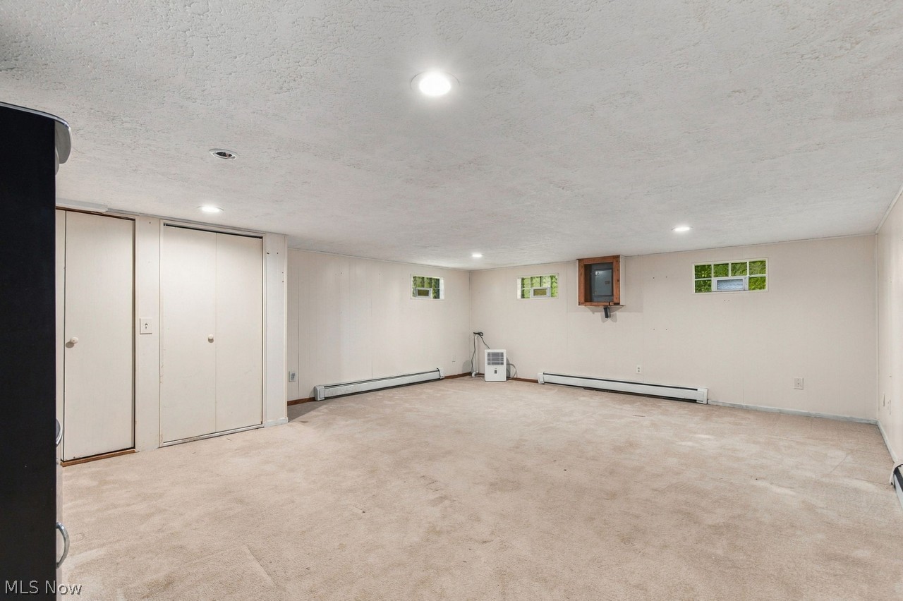 8771 Akron Avenue NW Canal Fulton OH 44614