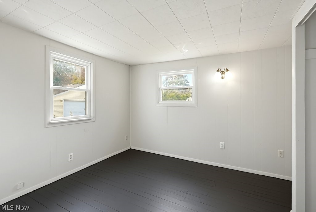 2374 Lakeside Drive Lakemore OH 44250