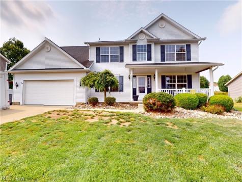 2450 Fairchild Circle NW Uniontown OH 44685