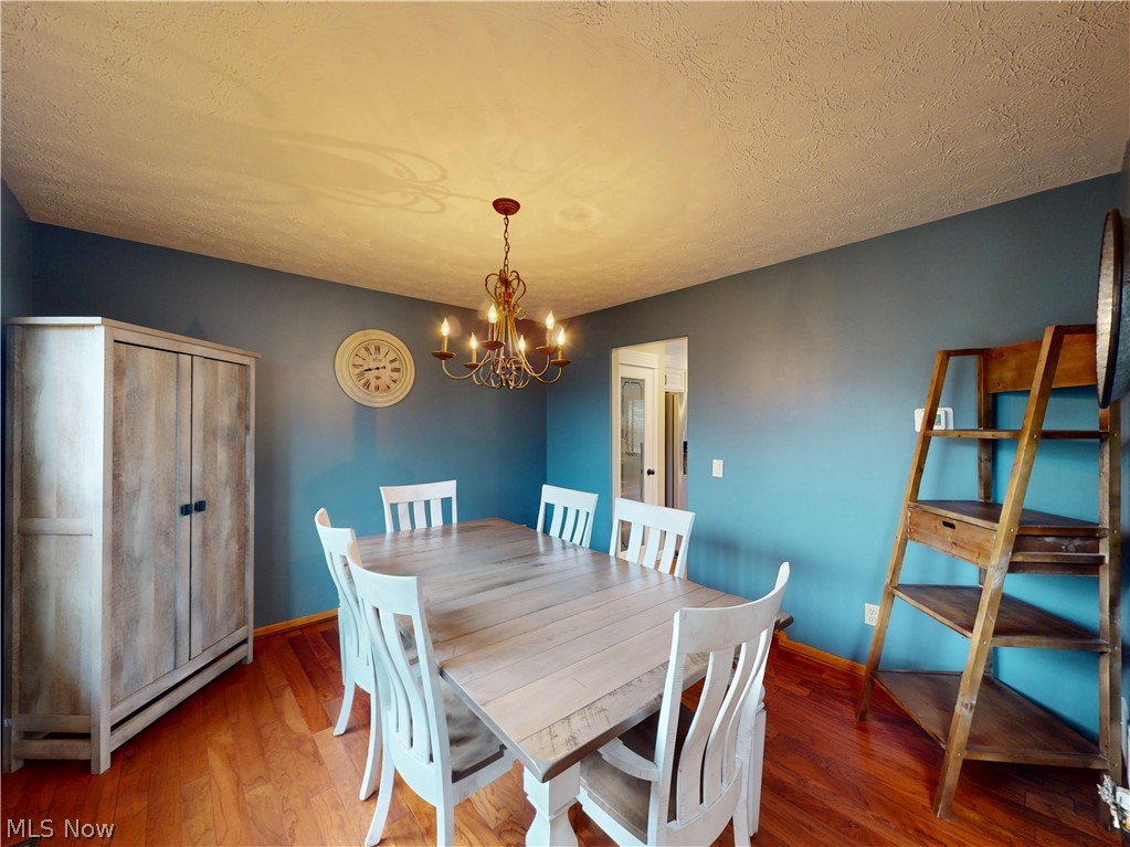 2450 Fairchild Circle NW Uniontown OH 44685