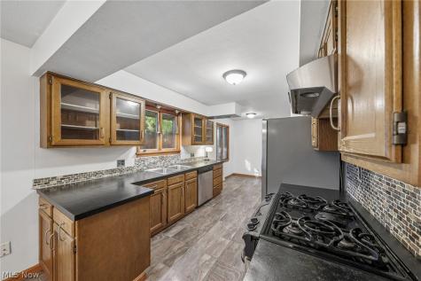 1409 W 40th Street Lorain OH 44053