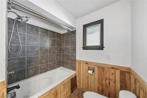 1409 W 40th Street Lorain OH 44053