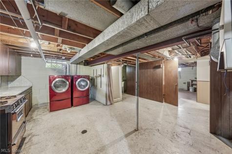 1409 W 40th Street Lorain OH 44053
