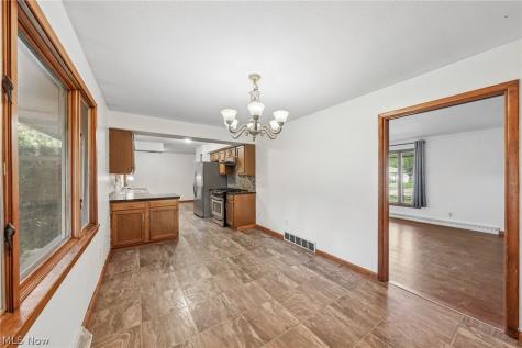 1409 W 40th Street Lorain OH 44053