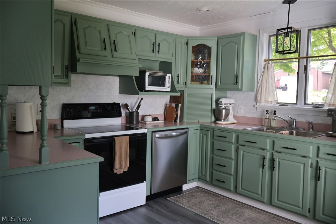 118 2nd Avenue NW Beach City OH 44608