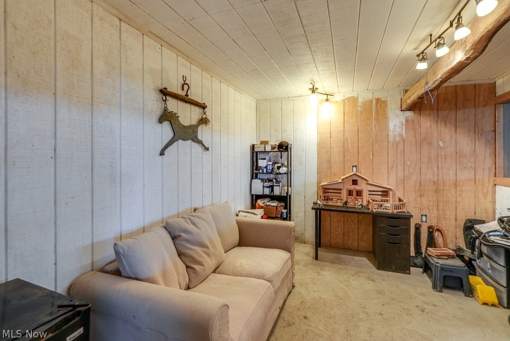 10500 Island Road Grafton OH 44044