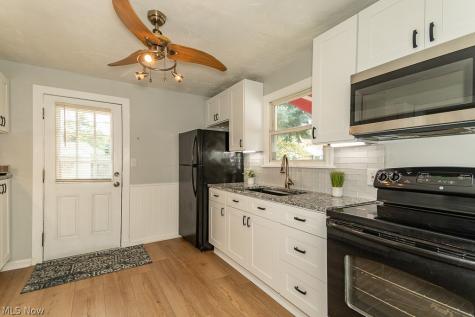 17602 Brazil Road Cleveland OH 44119