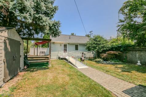 17602 Brazil Road Cleveland OH 44119