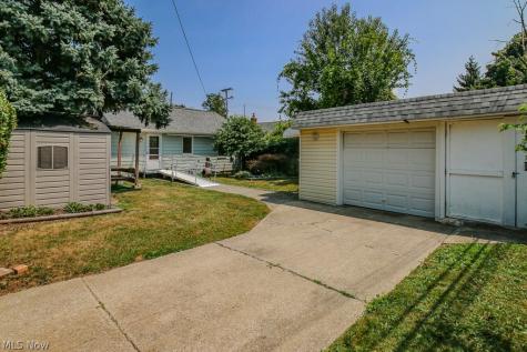 17602 Brazil Road Cleveland OH 44119