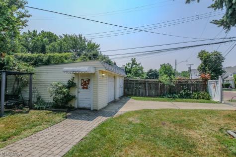 17602 Brazil Road Cleveland OH 44119