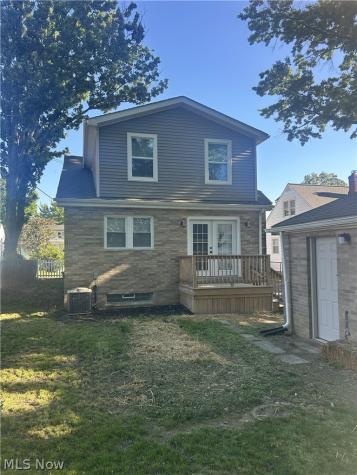 24371 Hartland Drive Euclid OH 44123