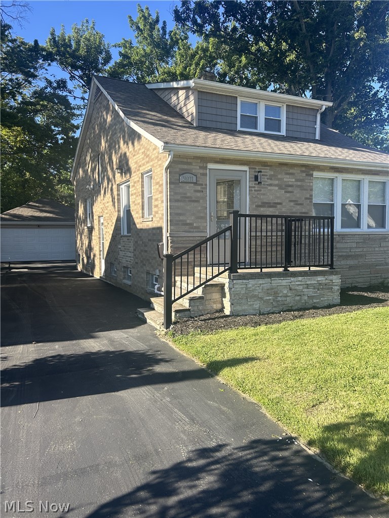 24371 Hartland Drive Euclid OH 44123