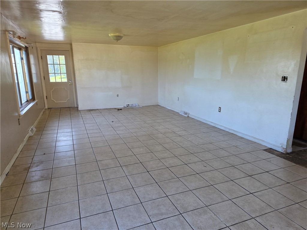 5491 Bye Road East Palestine OH 44413